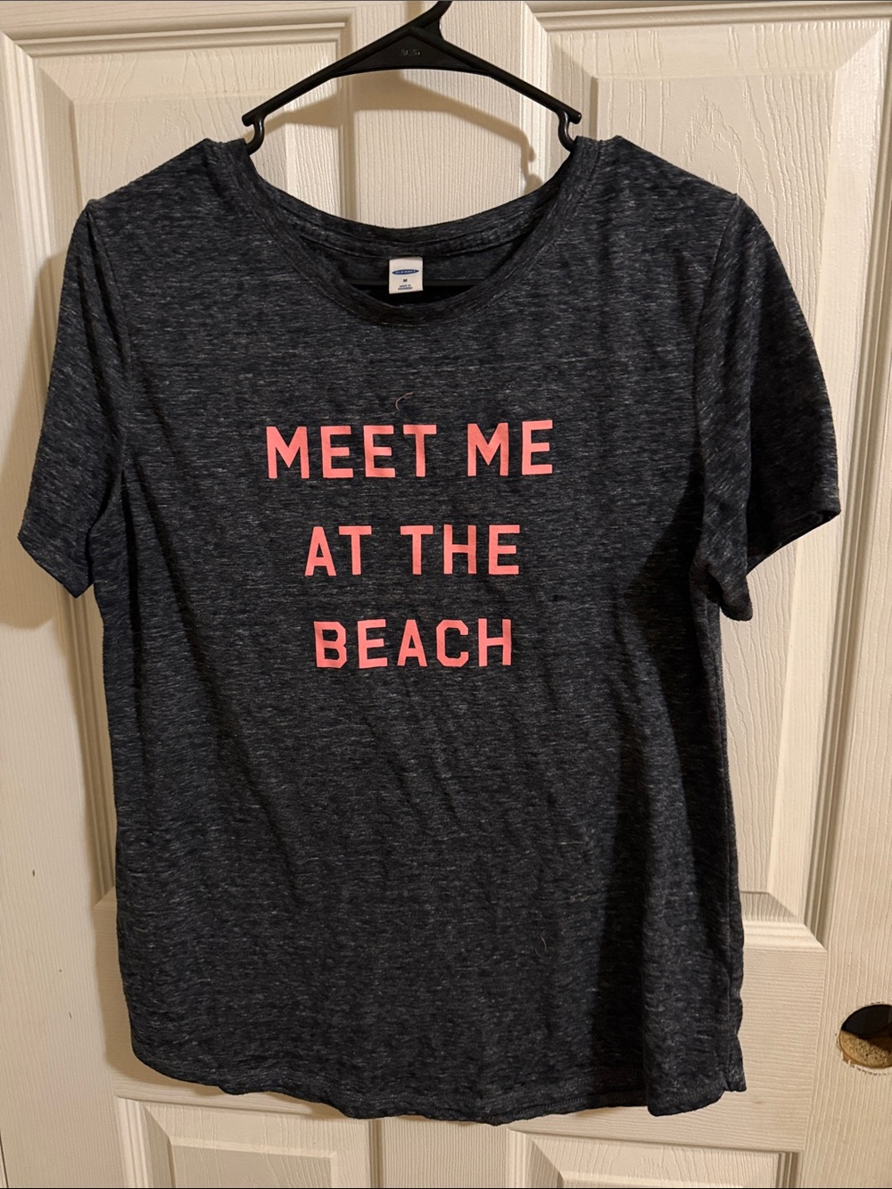Old Navy Charcoal Tee with Pink "Meet Me at the Beach" Graphic